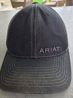 Ariat Logo Adjustable 110 One Ten Flexfit Mesh Hat Black/Gray Trucker Style